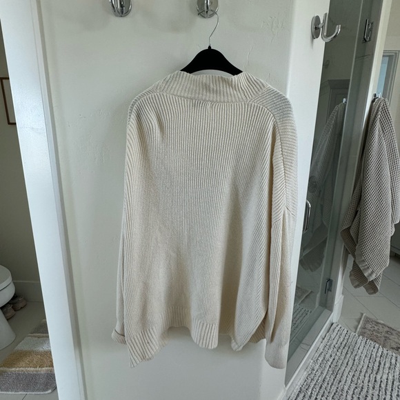 WeWoreWhat oversized knit cardigan - Picture 3 of 5